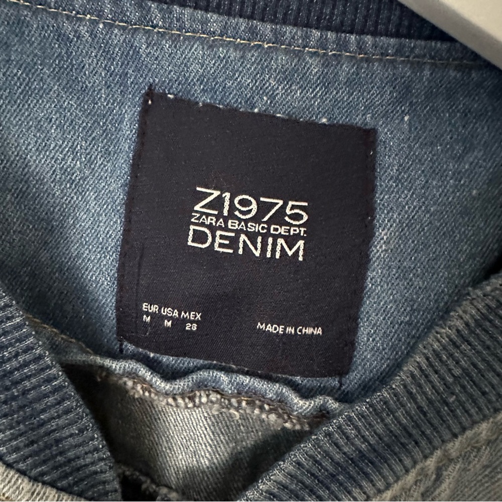 Light Wash Denim Jacket - Picture 5 of 10